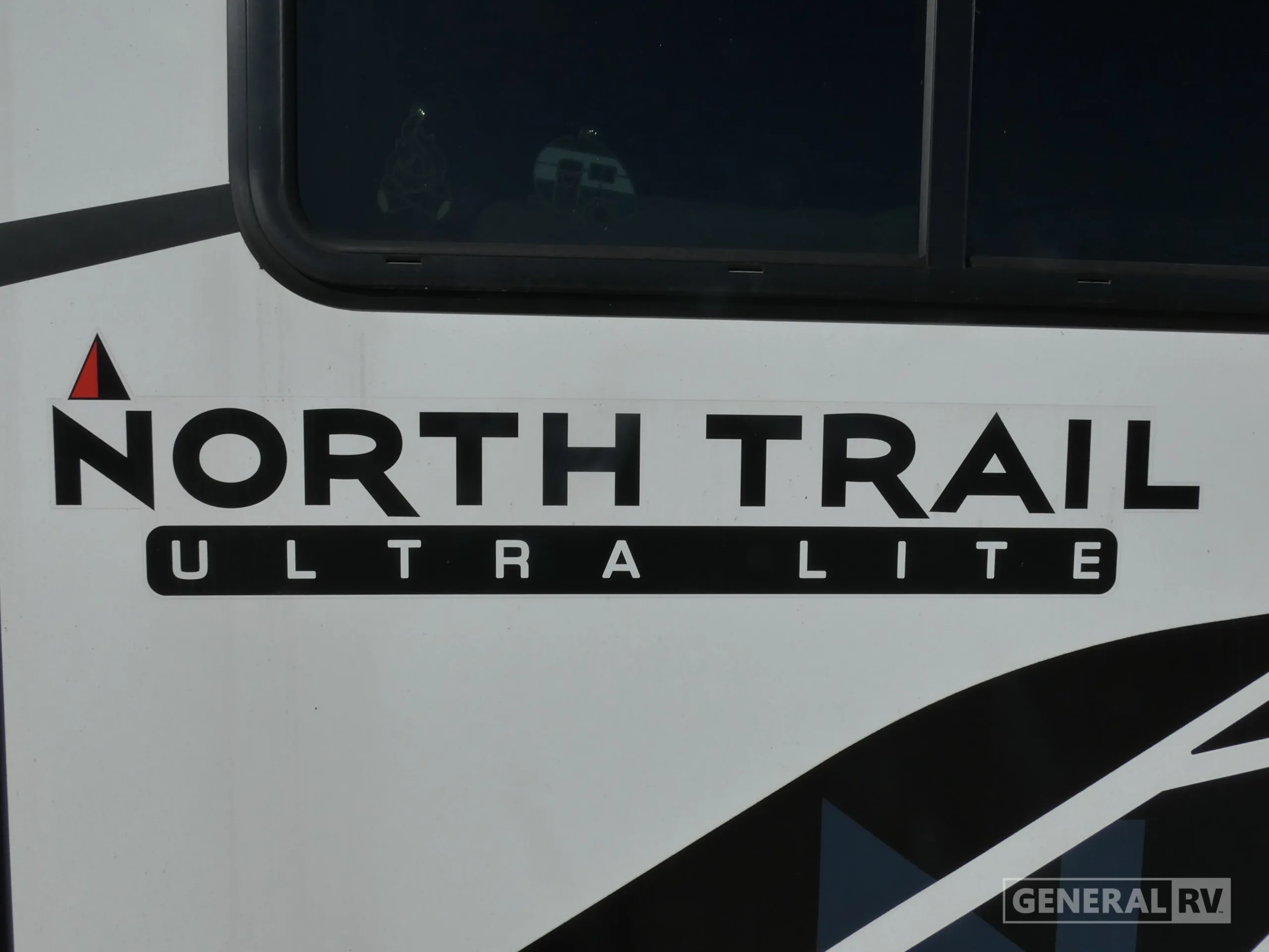 2022 Heartland North Trail Ultra Lite NT 22RBS for Sale