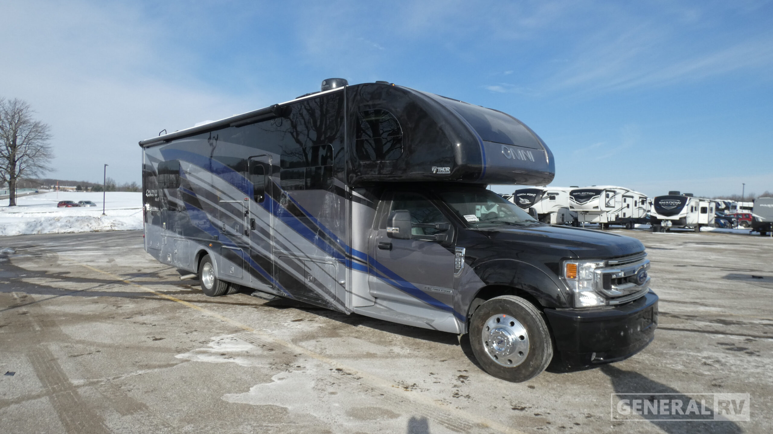 2024 Thor Motor Coach Omni LV35 for Sale in North Canton, OH