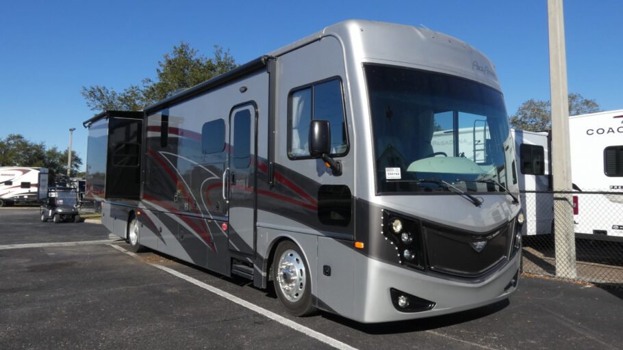 2022 FLEETWOOD 36U