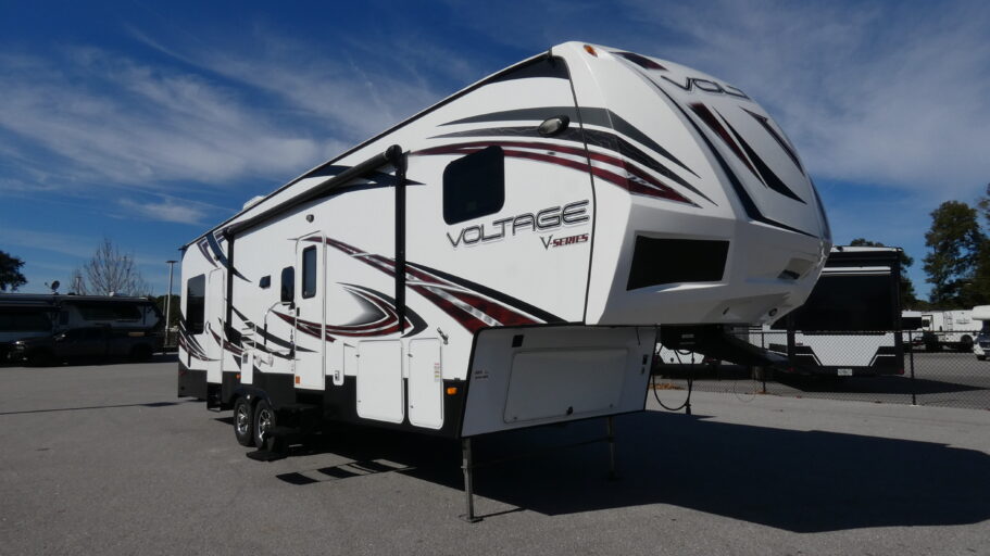 2014 DUTCHMEN 3005