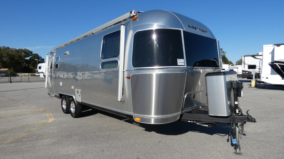 2023 AIRSTREAM 27FB