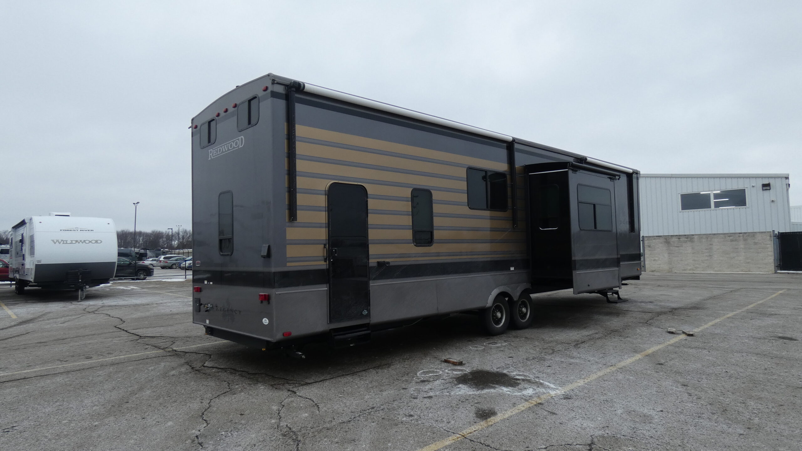 2025 CrossRoads Hampton HP388FKL for Sale