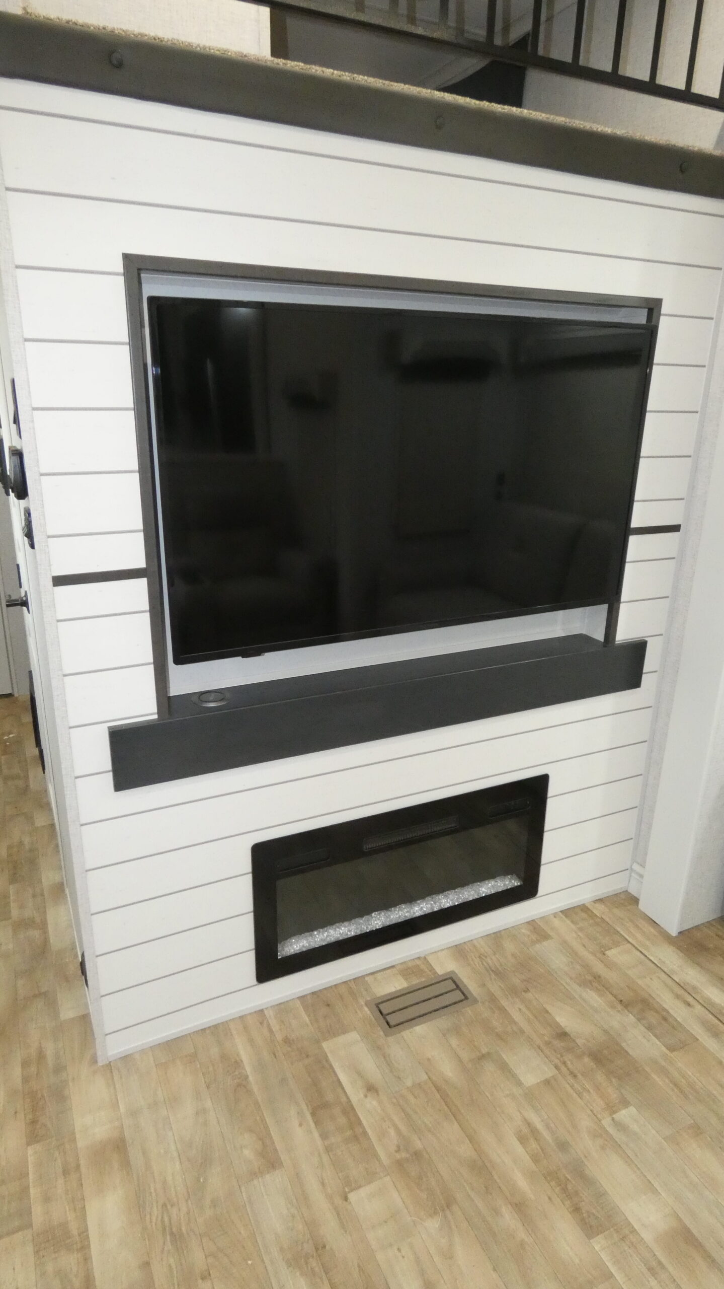 2025 CrossRoads Hampton HP388FKL for Sale