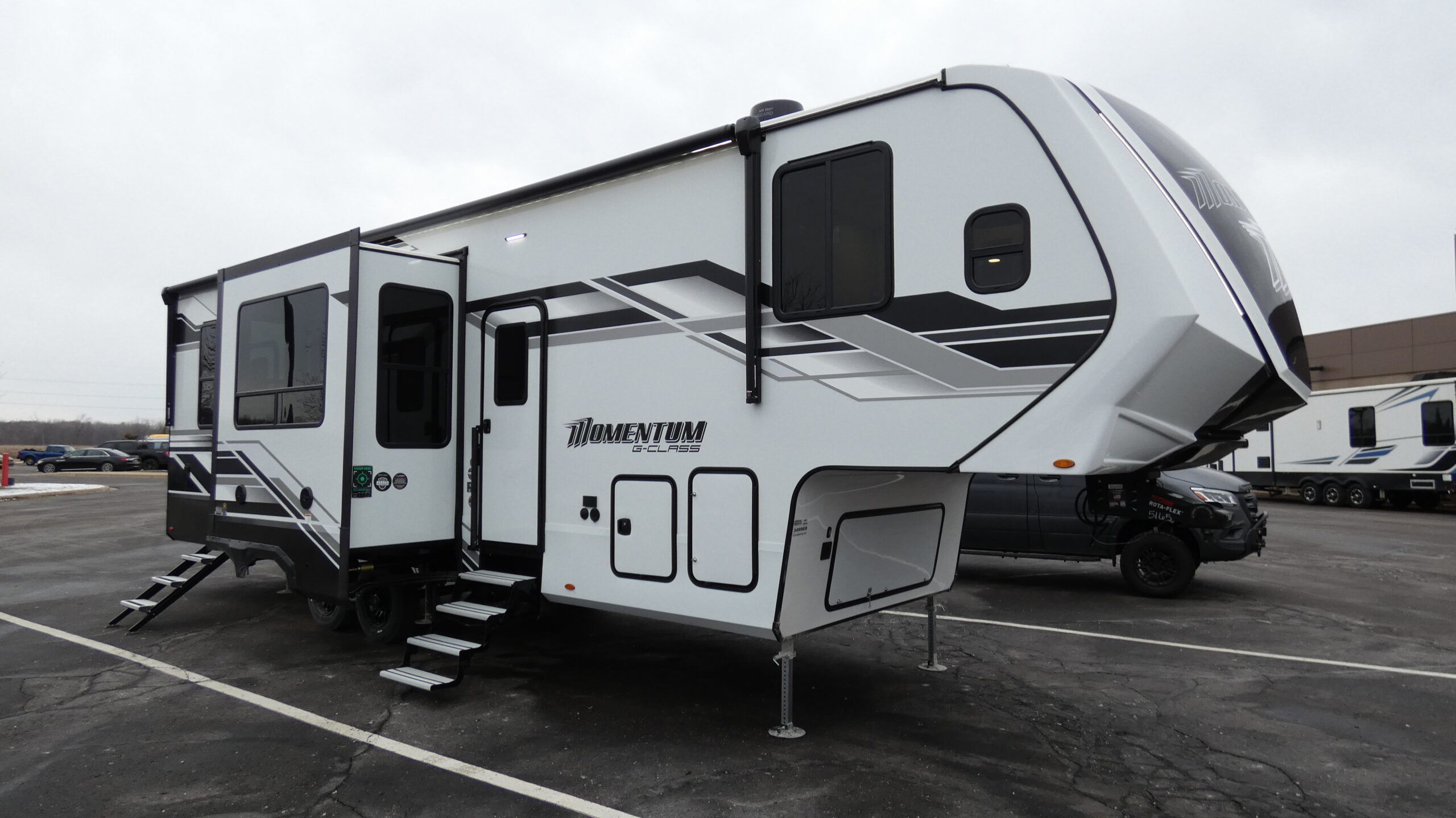 New 2026 Grand Design Momentum G-Class (Fifth Wheel) 320G for sale in ...