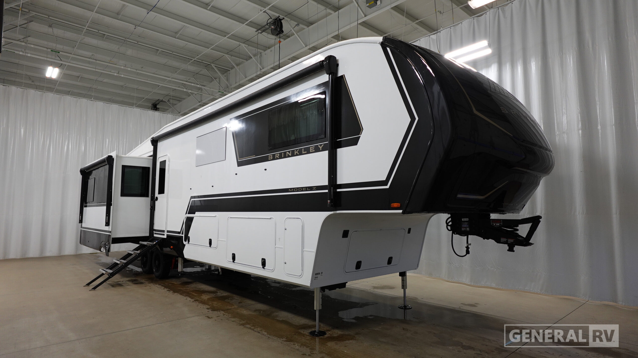 2026 Brinkley RV Model Z 3610 for Sale in North Canton, OH