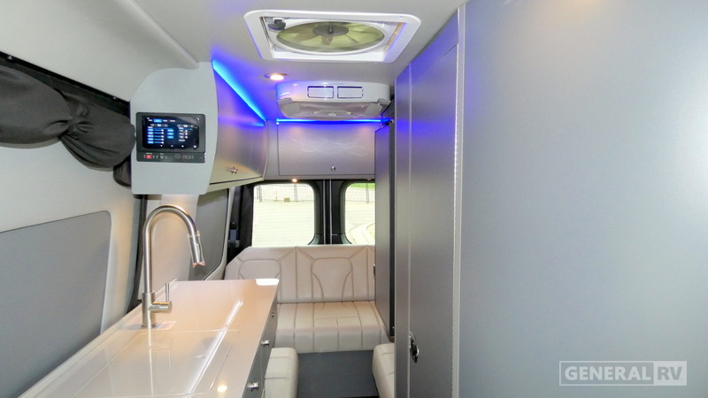 2027 Vacanza-ion-19