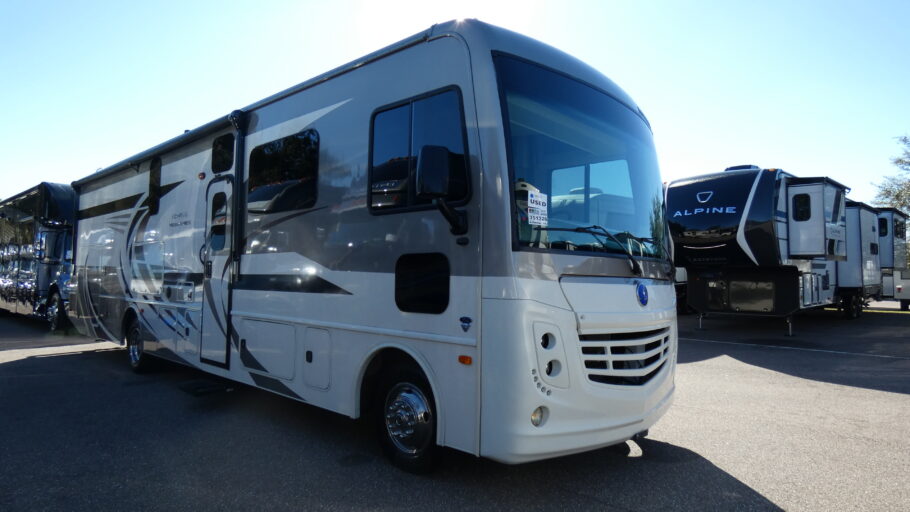 2022 HOLIDAY RAMBLER 34J