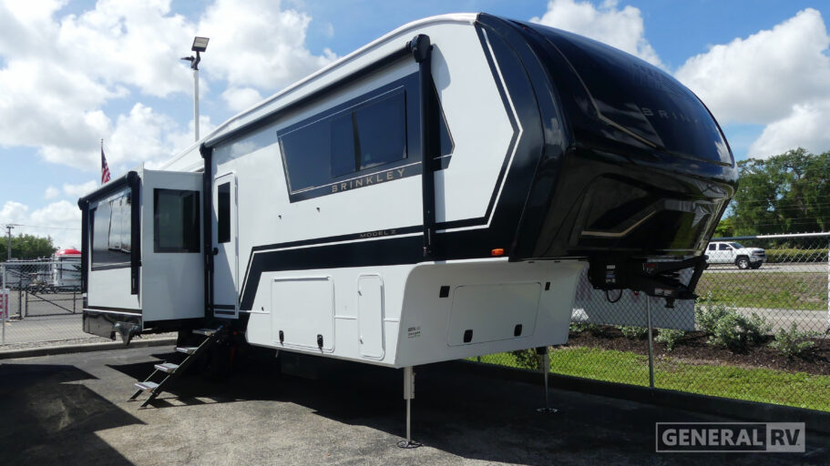 2026 BRINKLEY 3200