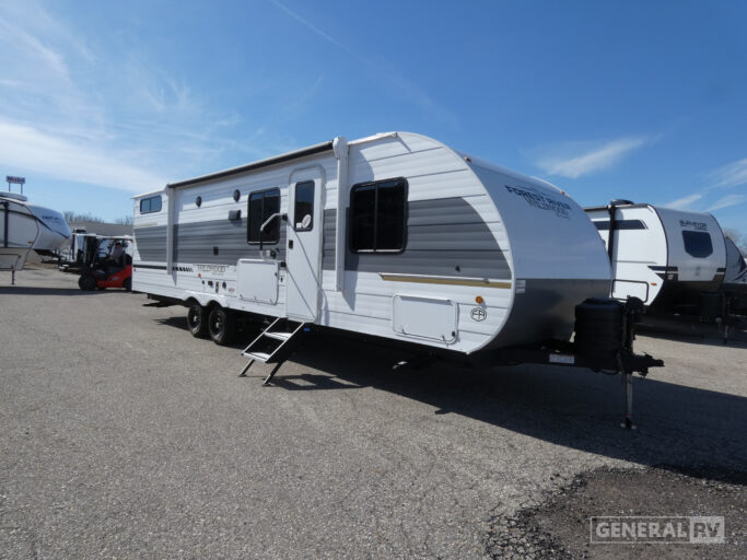 2025 FOREST RIVER 28VBXL