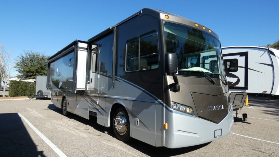 2014 WINNEBAGO 34T