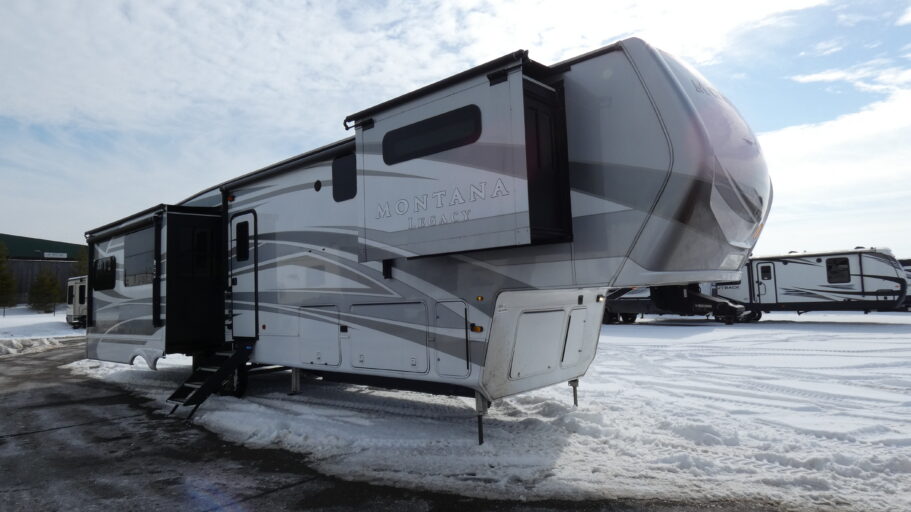 2021 KEYSTONE 3781RL