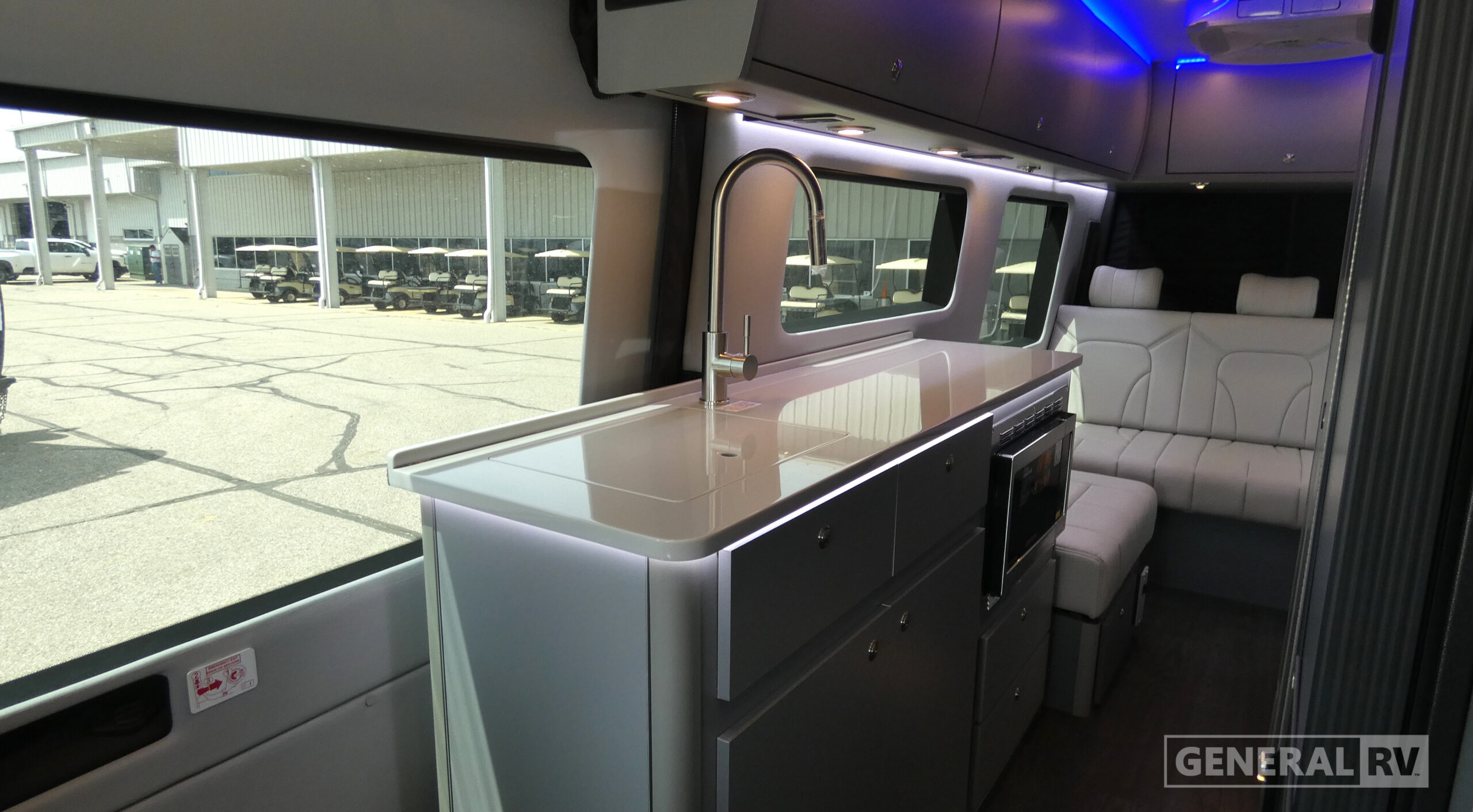 2027 Vacanza-ion-24