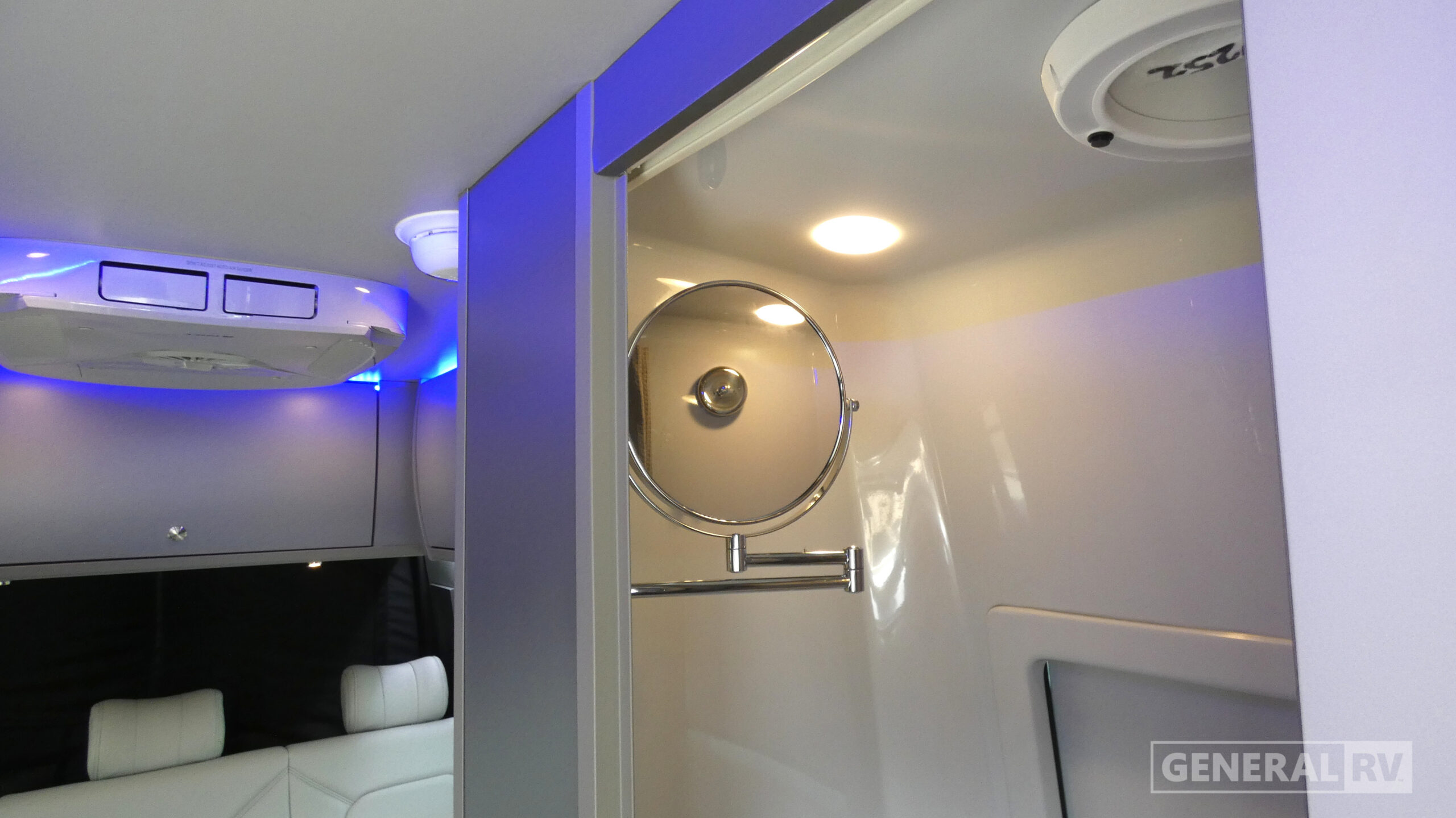 2027 Vacanza-ion-24