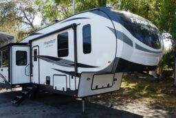 RV Image