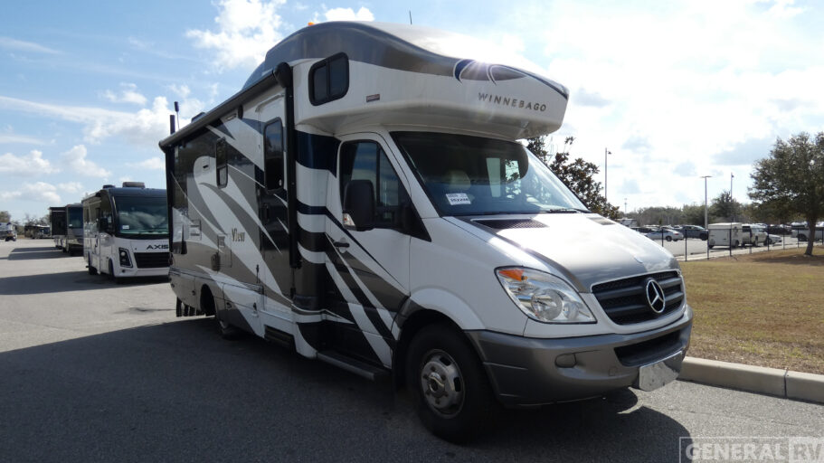 2014 WINNEBAGO 24M