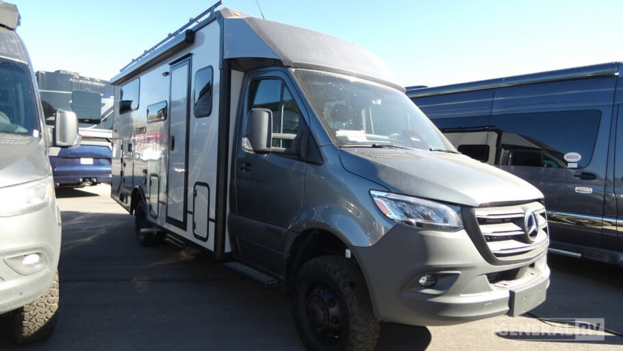 2026 WINNEBAGO 23B