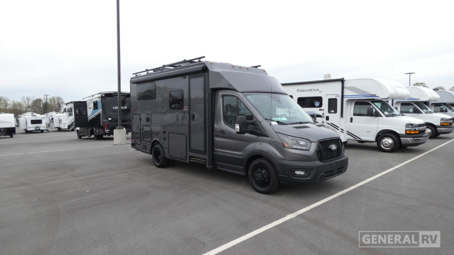 2027 WINNEBAGO 22A