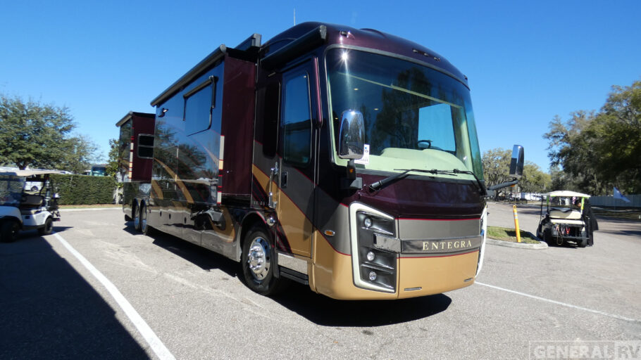 2017 ENTEGRA 44B