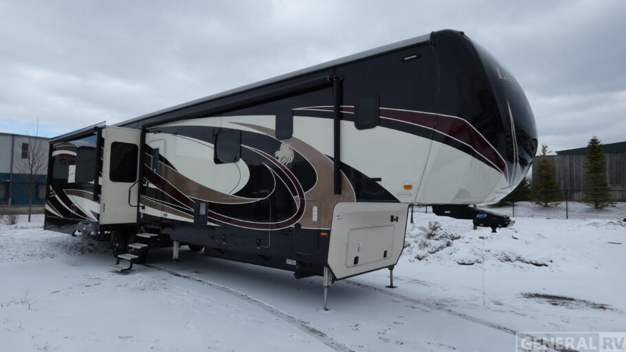 2018 HEARTLAND Newport