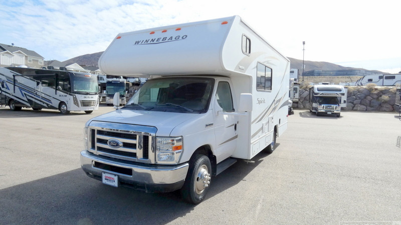 2017 Winnebago 22R