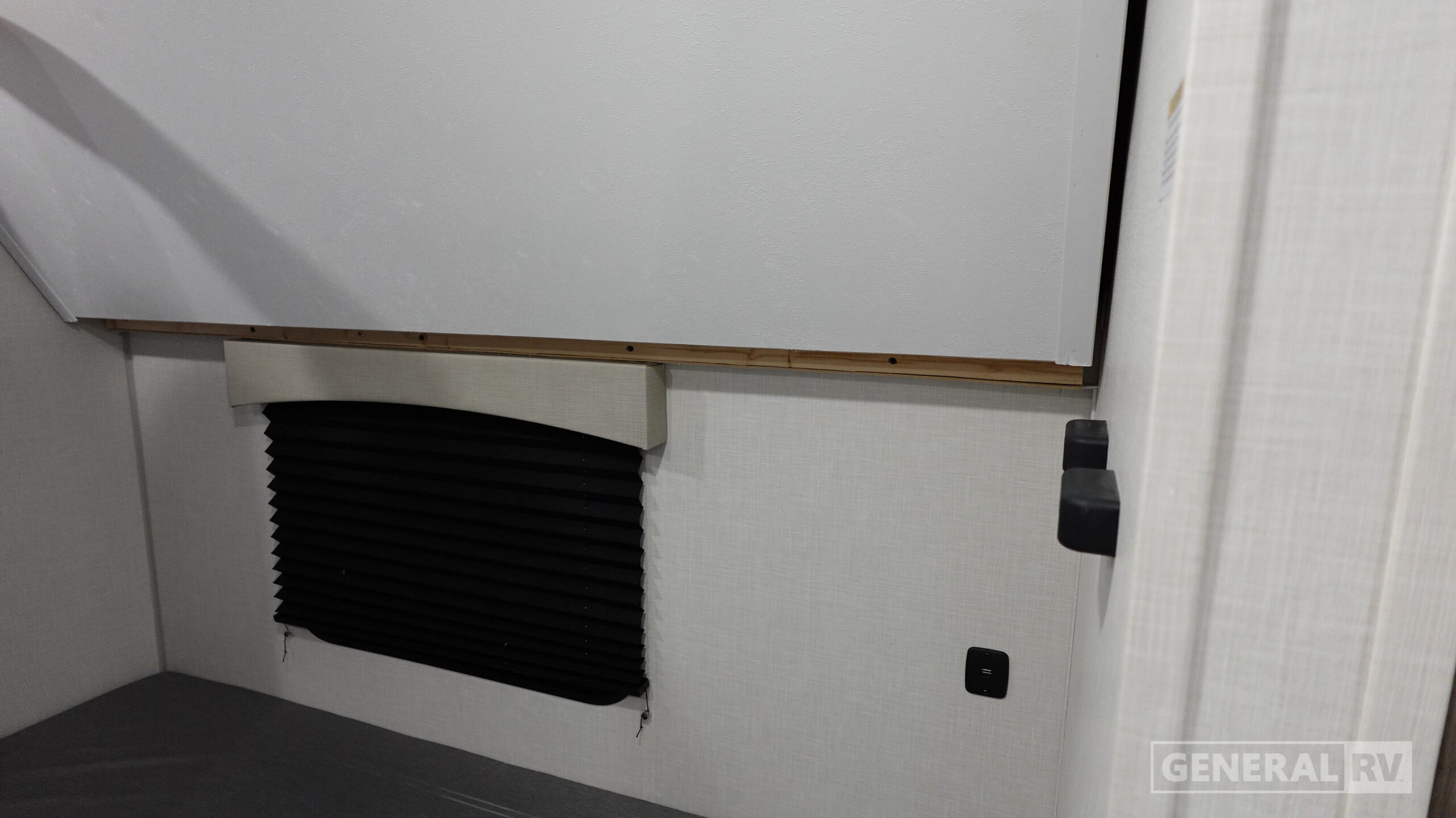 2026 Coachmen Clipper 6K Series 292TB for Sale