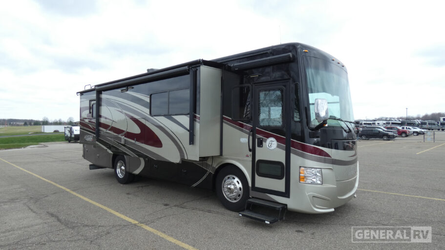 2015 TIFFIN 33AA