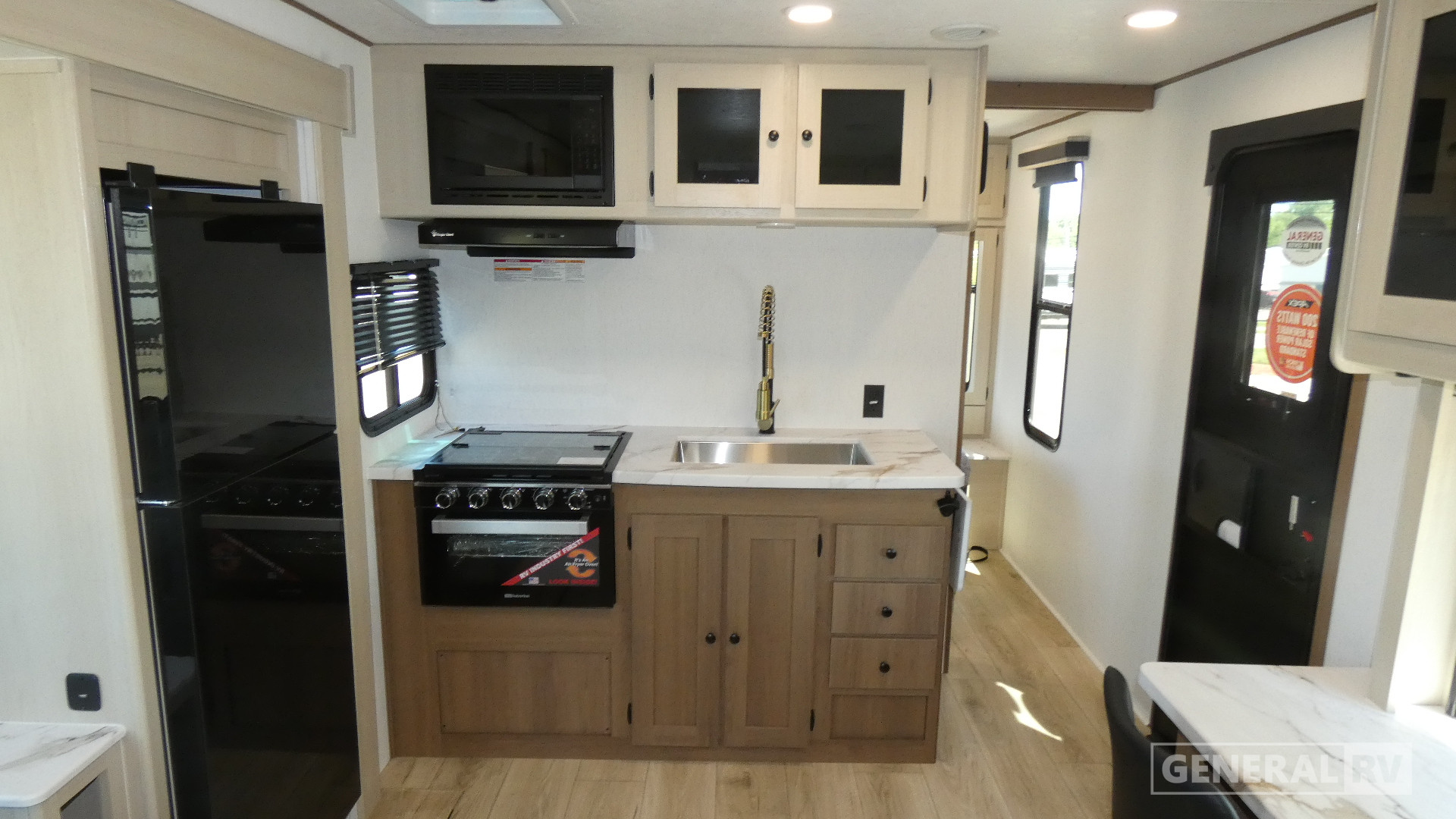 2026 Coachmen Apex Ultra Lite 242BARV for Sale