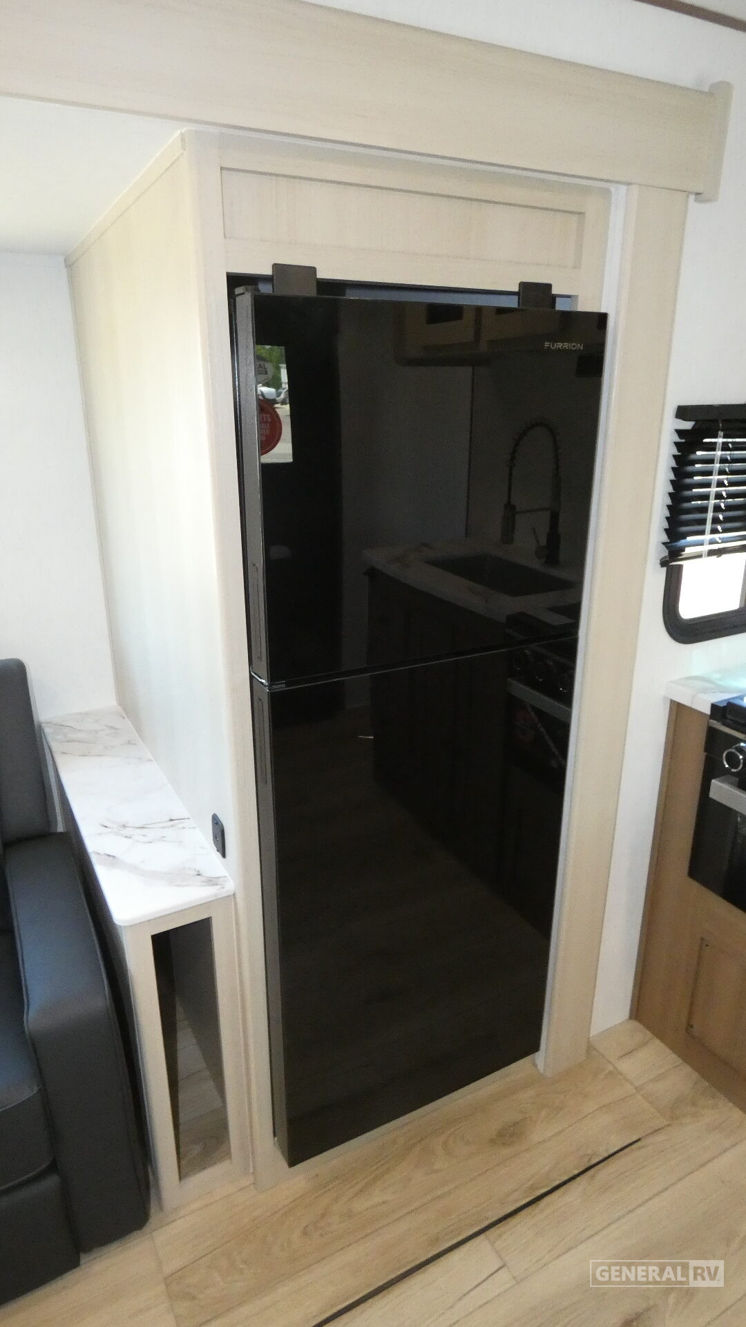 2026 Coachmen Apex Ultra Lite 242BARV for Sale