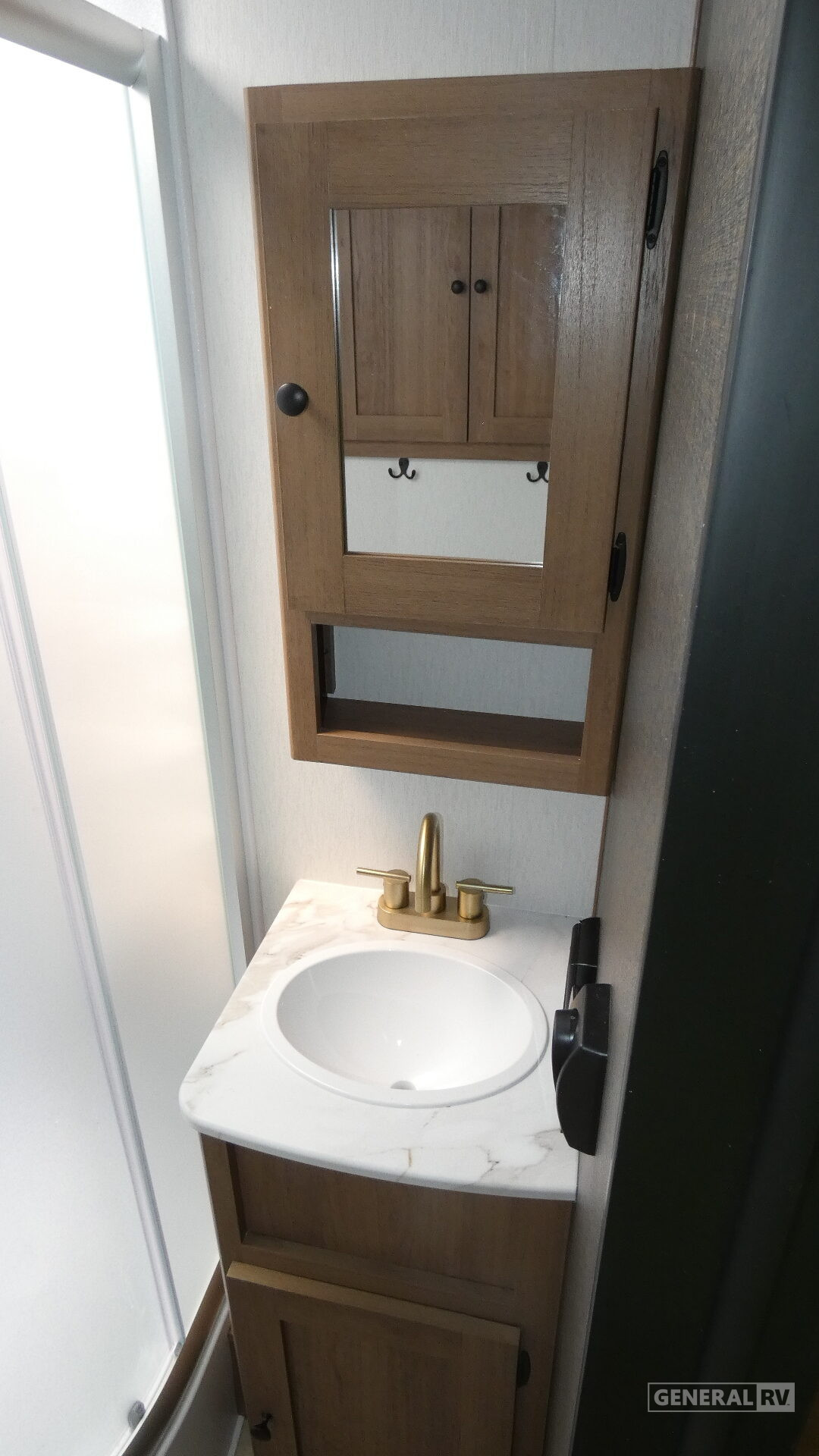 2026 Coachmen Apex Ultra Lite 242BARV for Sale