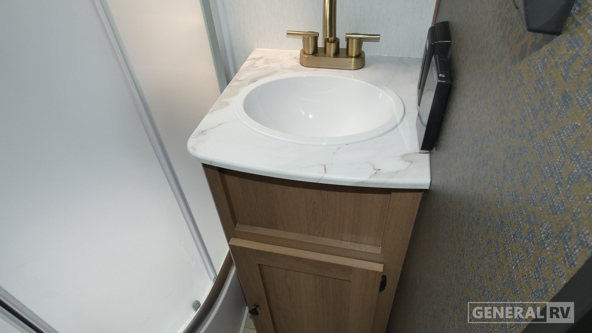 2026 Coachmen Apex Ultra Lite 242BARV for Sale