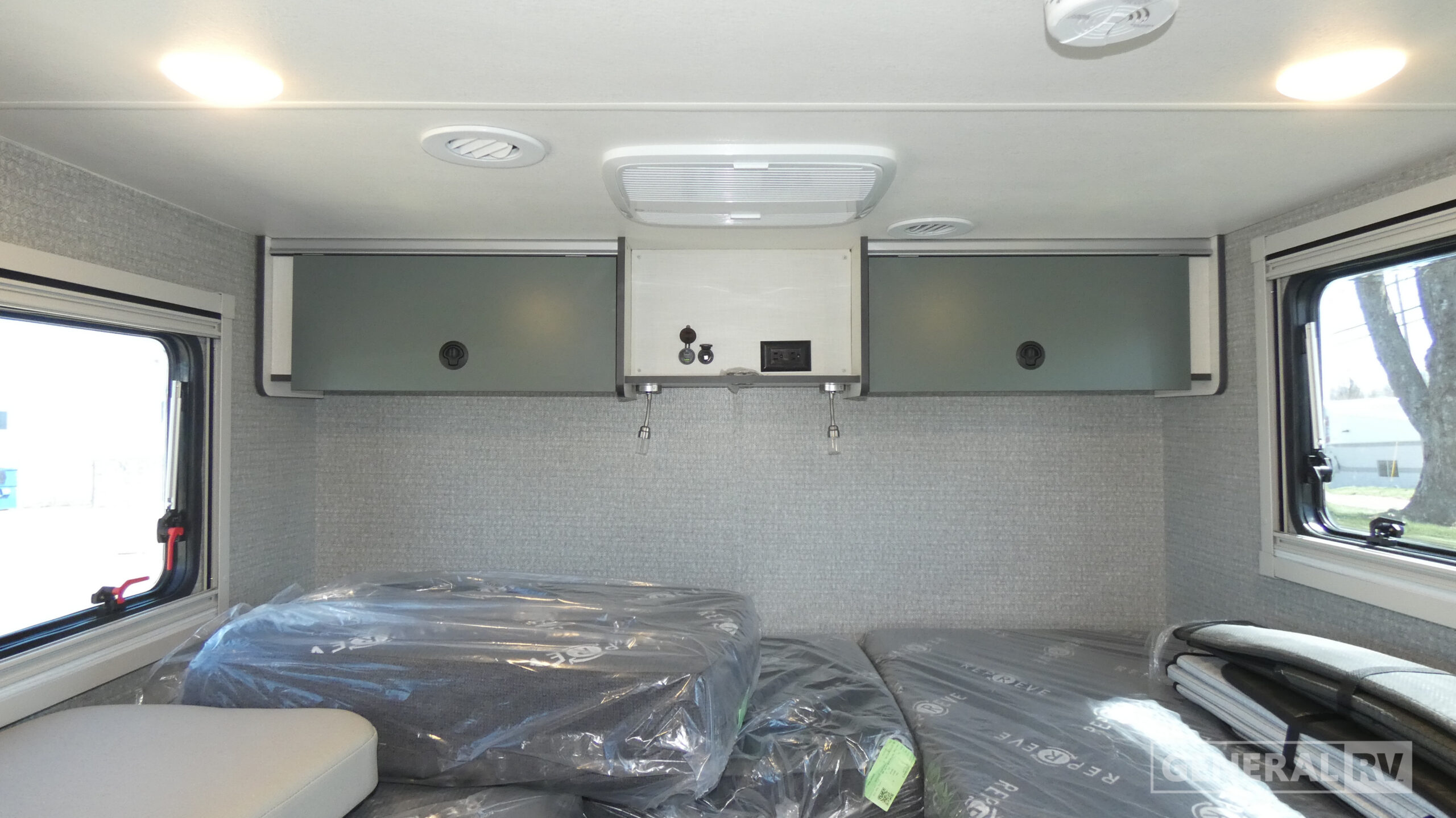 2027 Winnebago EKKO 22A for Sale