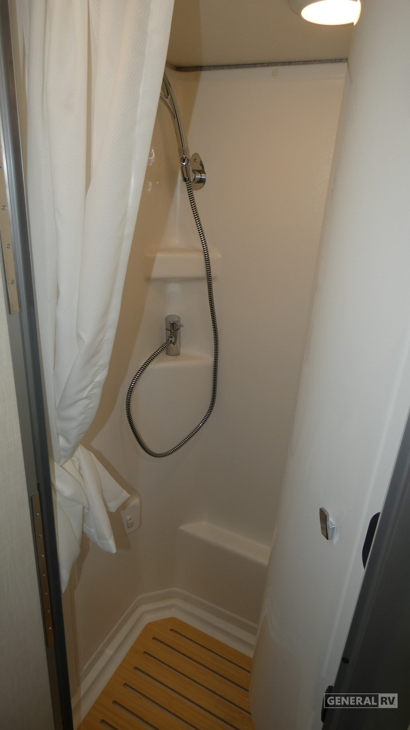 2027 Winnebago EKKO 22A for Sale