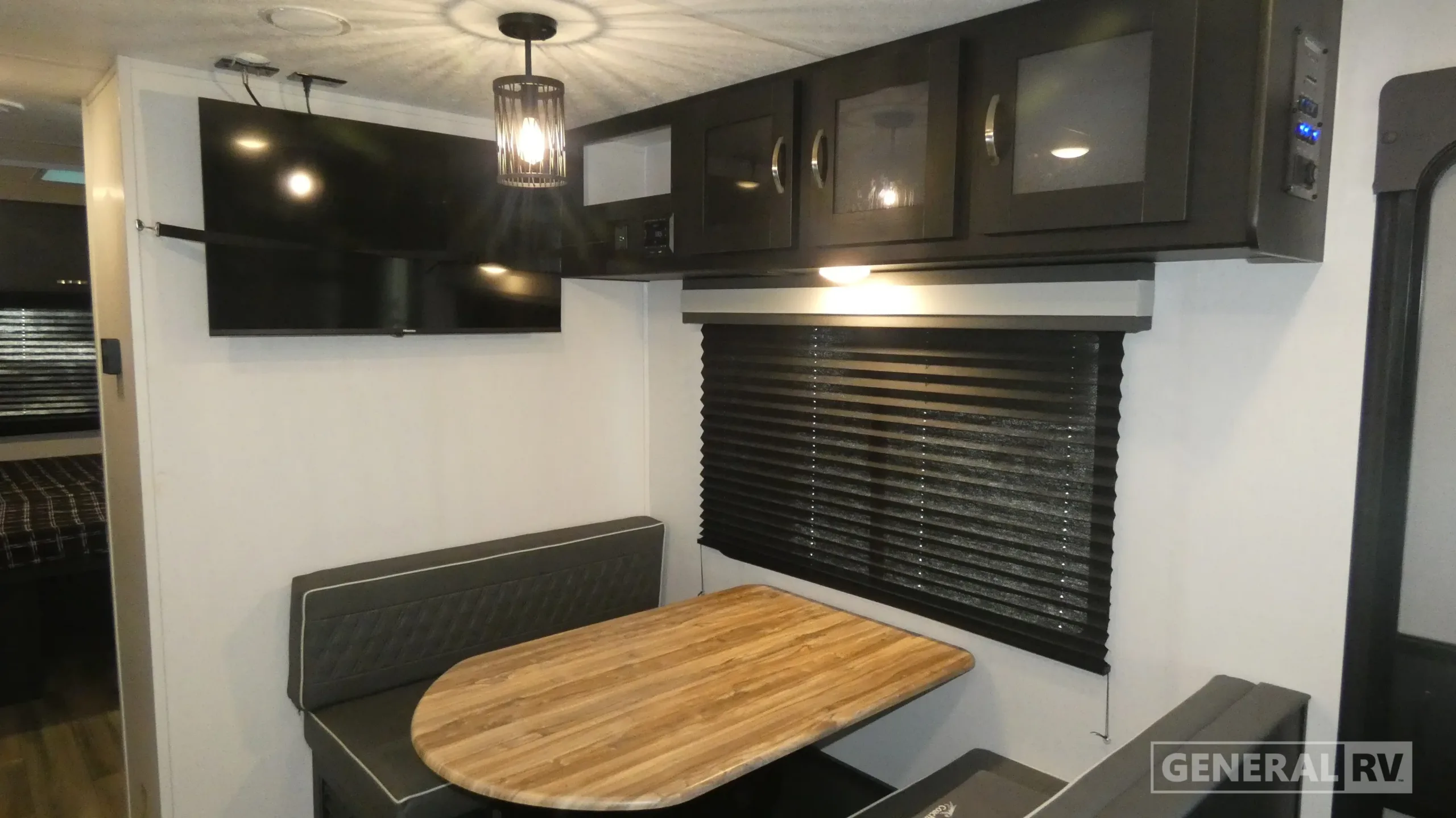2024 Coachmen Freedom Express Ultra-Lite 246RKS for Sale