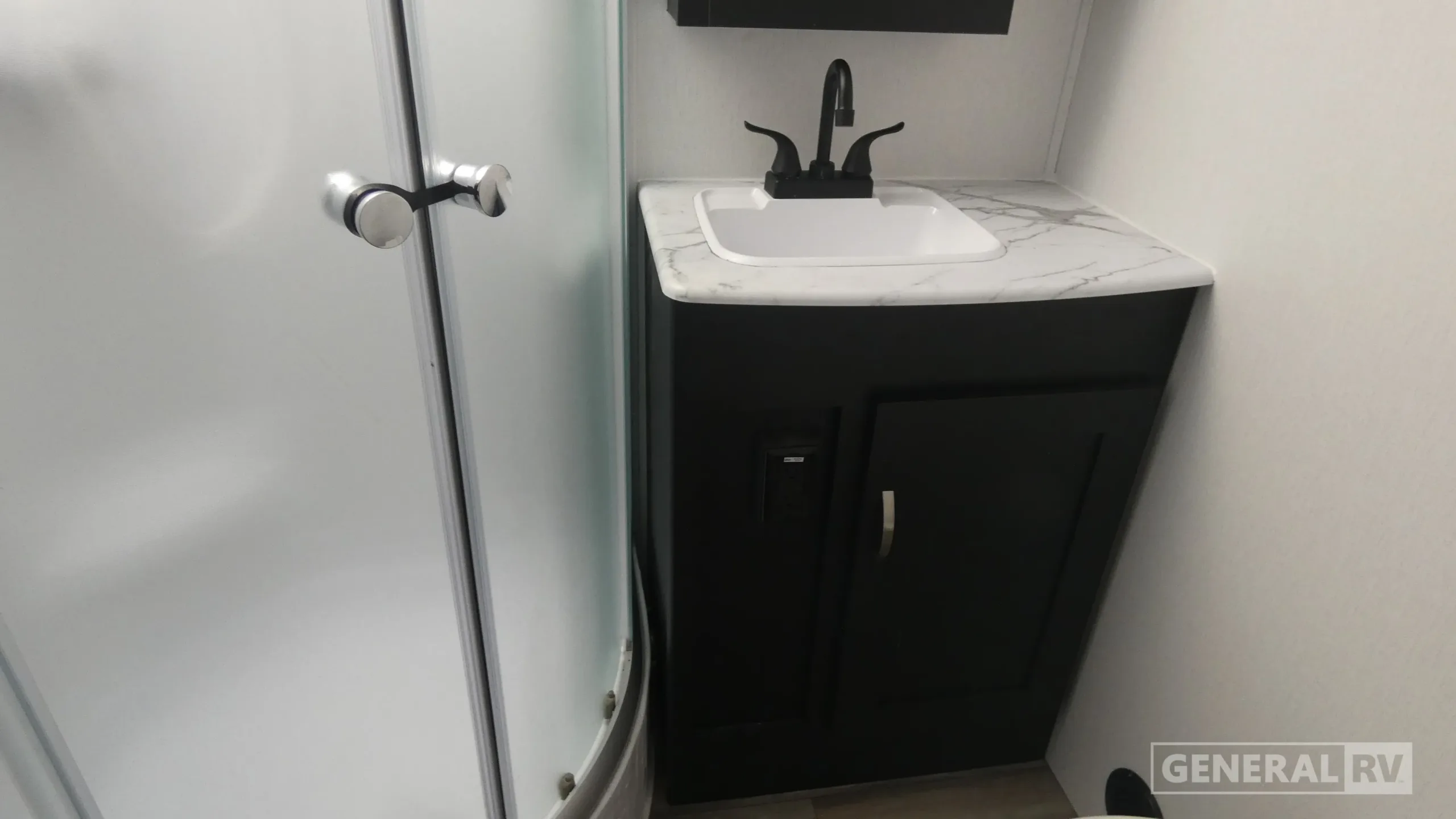2024 Coachmen Freedom Express Ultra-Lite 246RKS for Sale