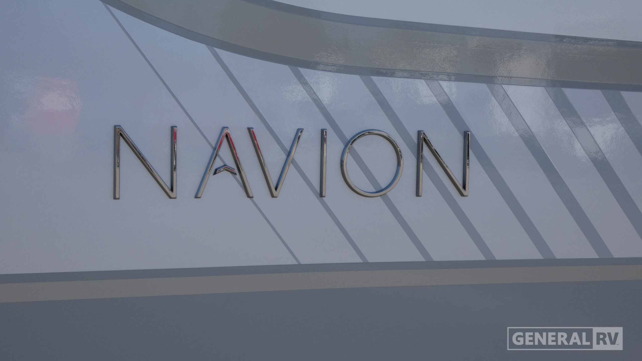 Navion 24R/24R/2027 image-25