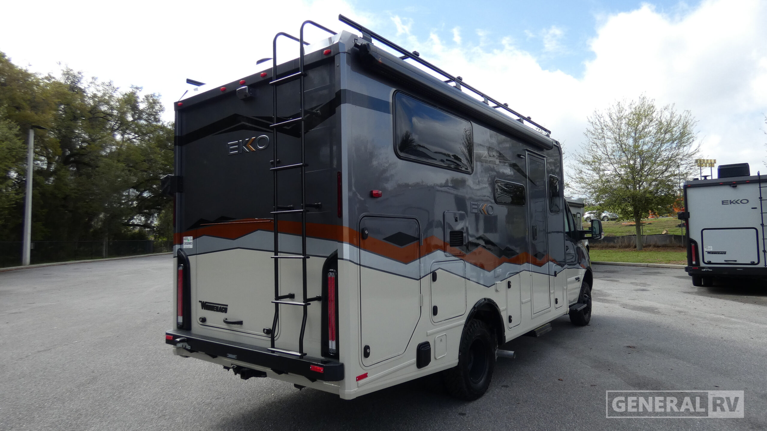 EKKO Sprinter/23B/2027 image-6