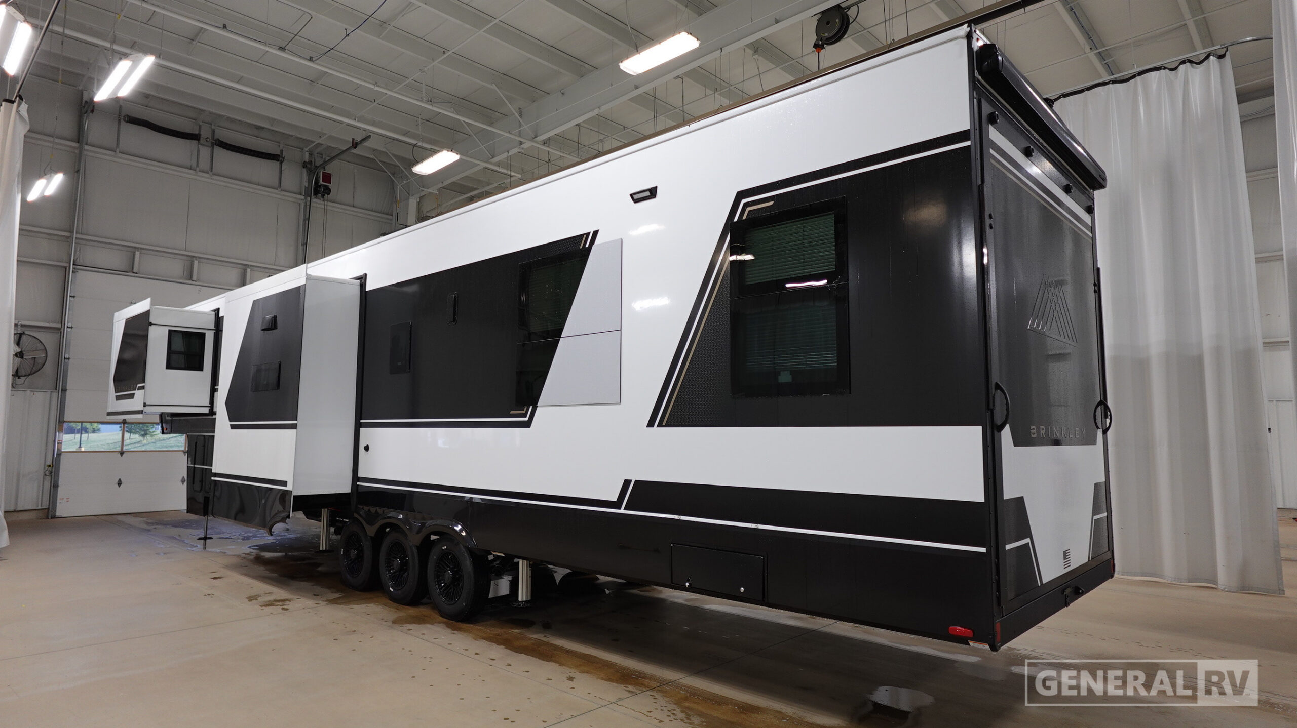 2026 Brinkley RV Model Gx 4000x for Sale