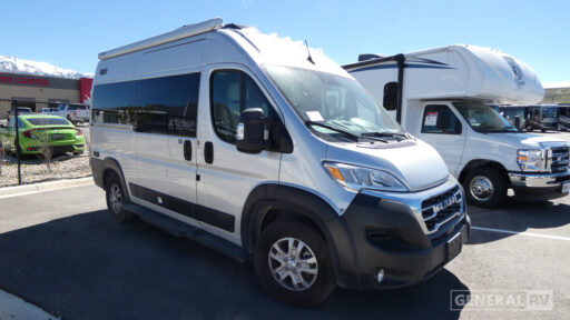 2024 Thor Motor Coach Rize 18M