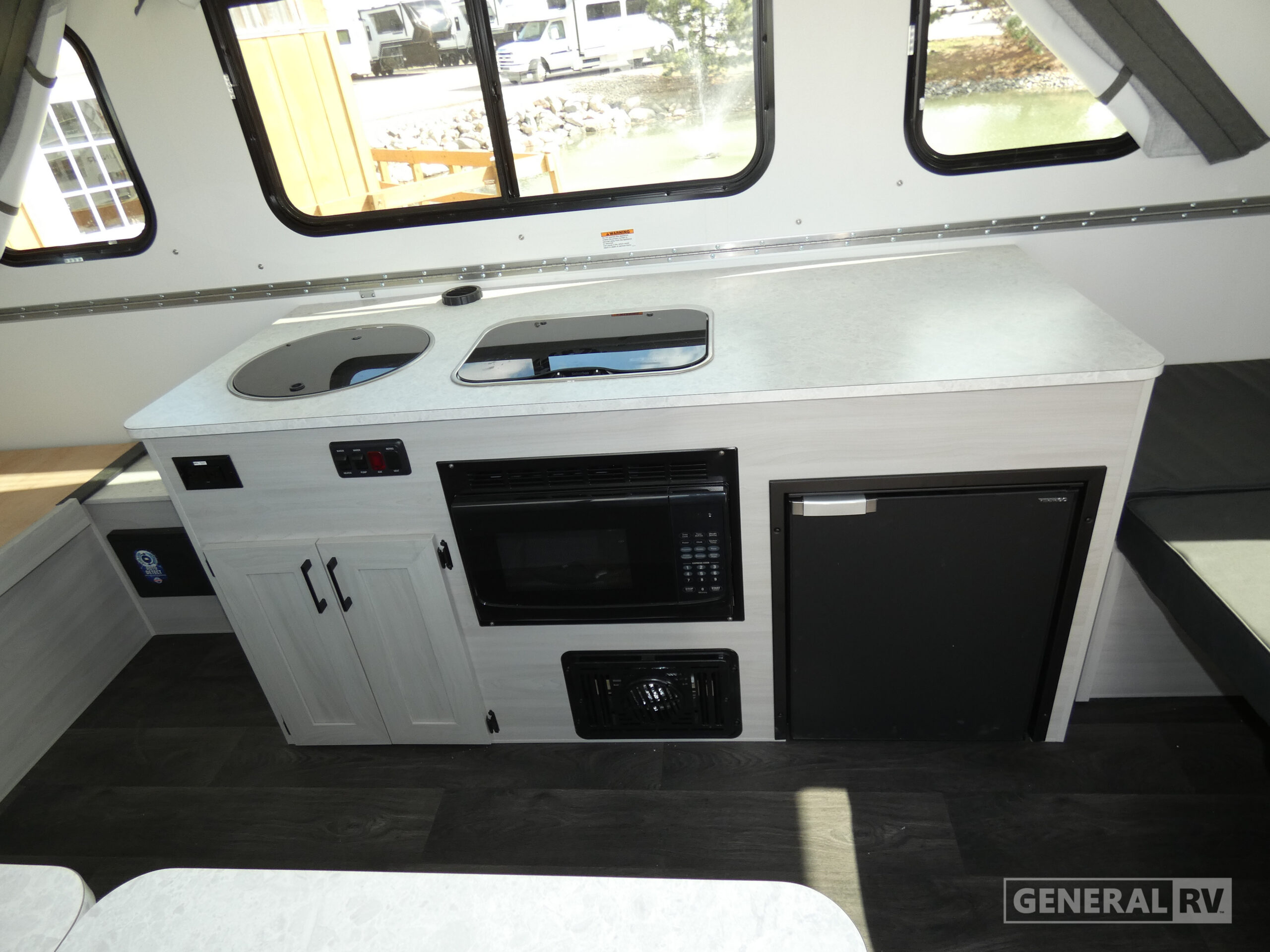 2026 Aliner Expedition Rear Sofa for Sale