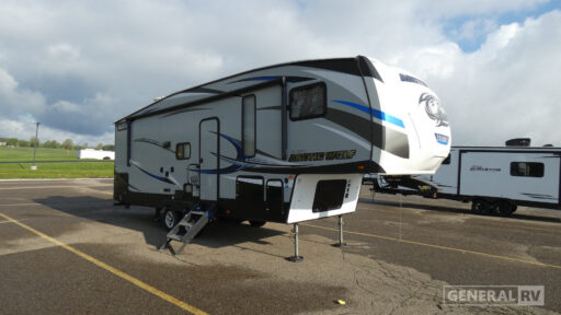 2019 Forest River Cherokee Arctic Wolf 265DBH8