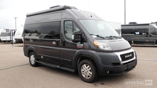 2022 Thor Motor Coach Rize 18M
