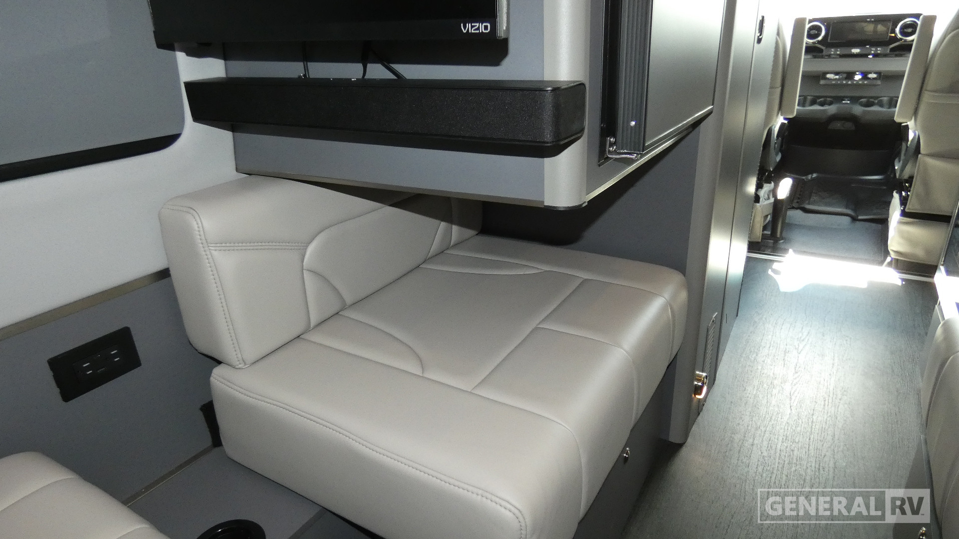 2027 Vacanza-ion-19