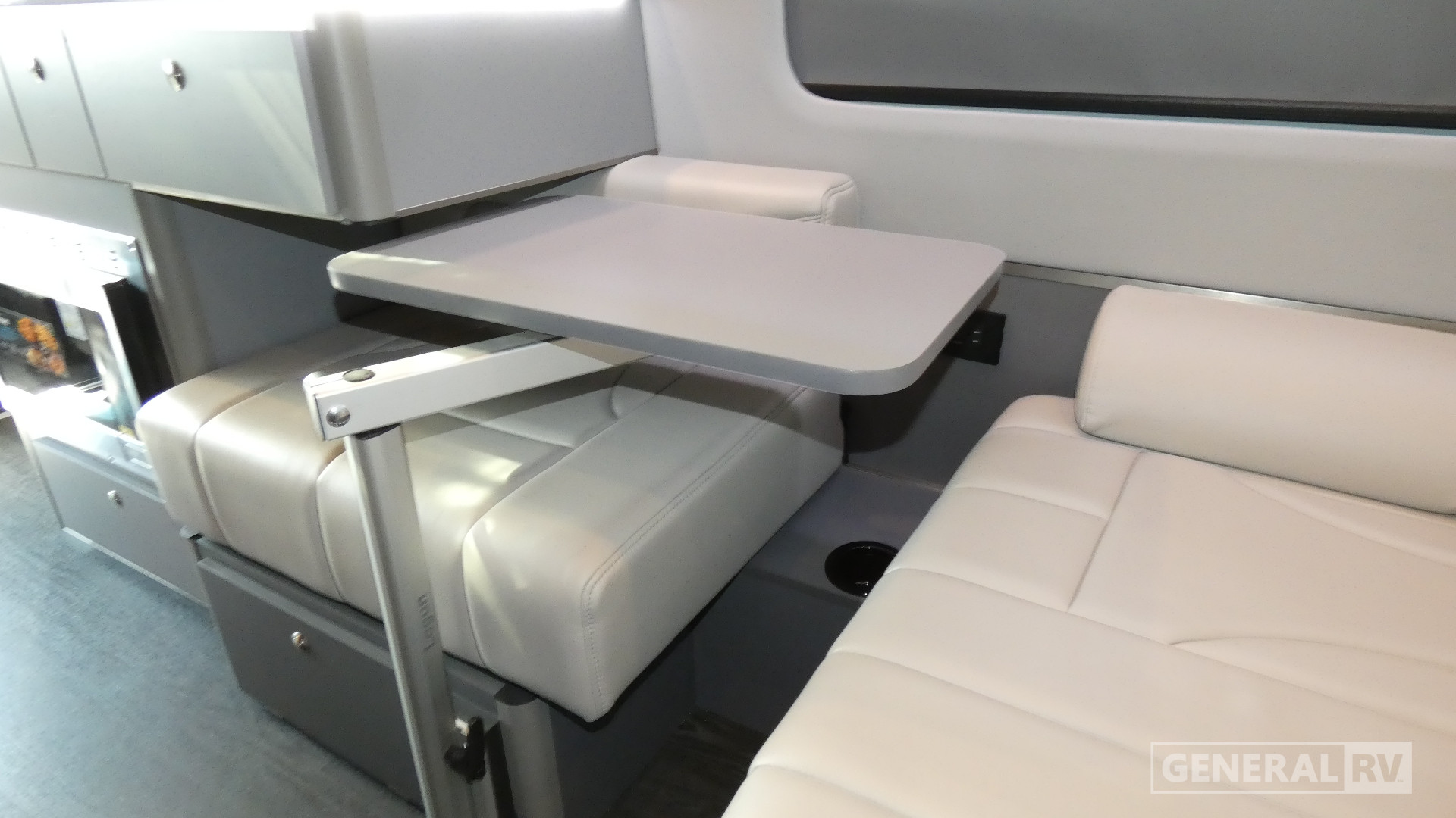 2027 Vacanza-ion-19