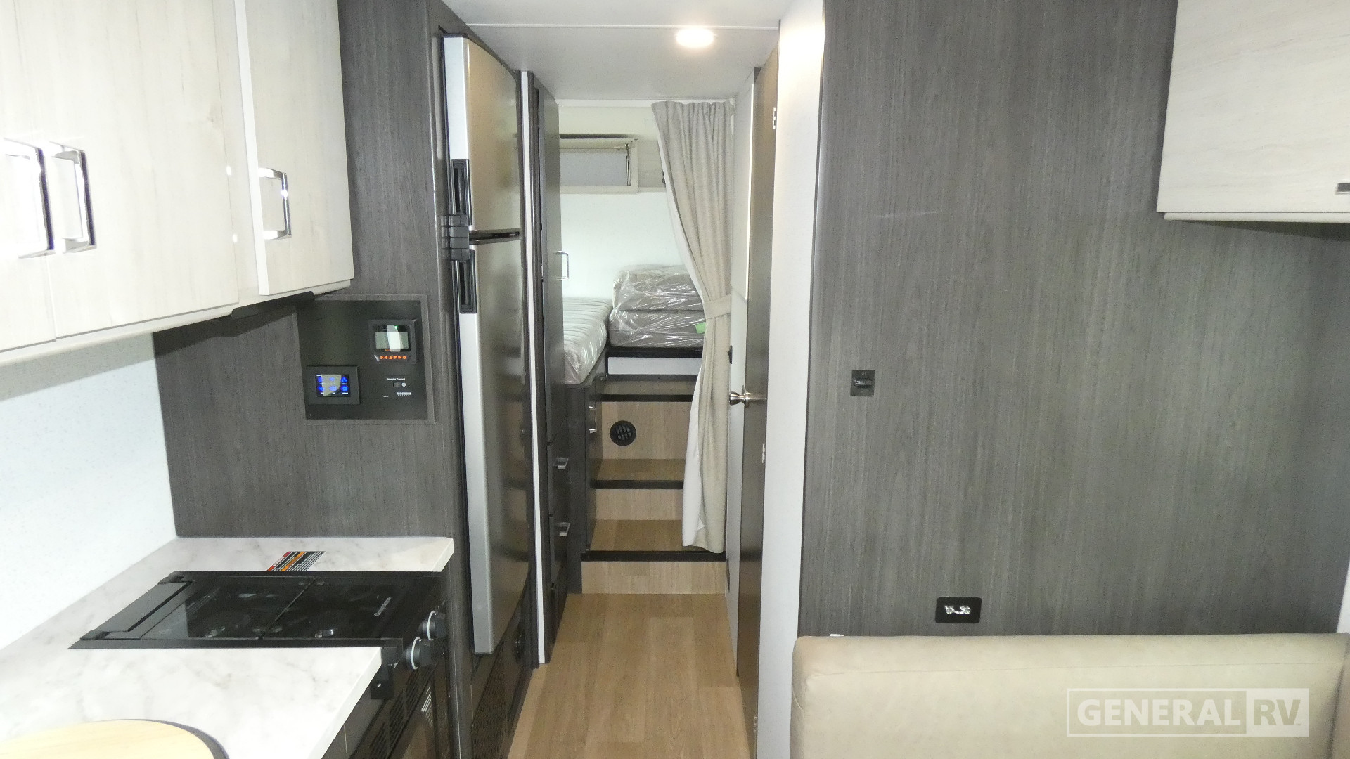 2027 Winnebago Sunflyer 24GG for Sale
