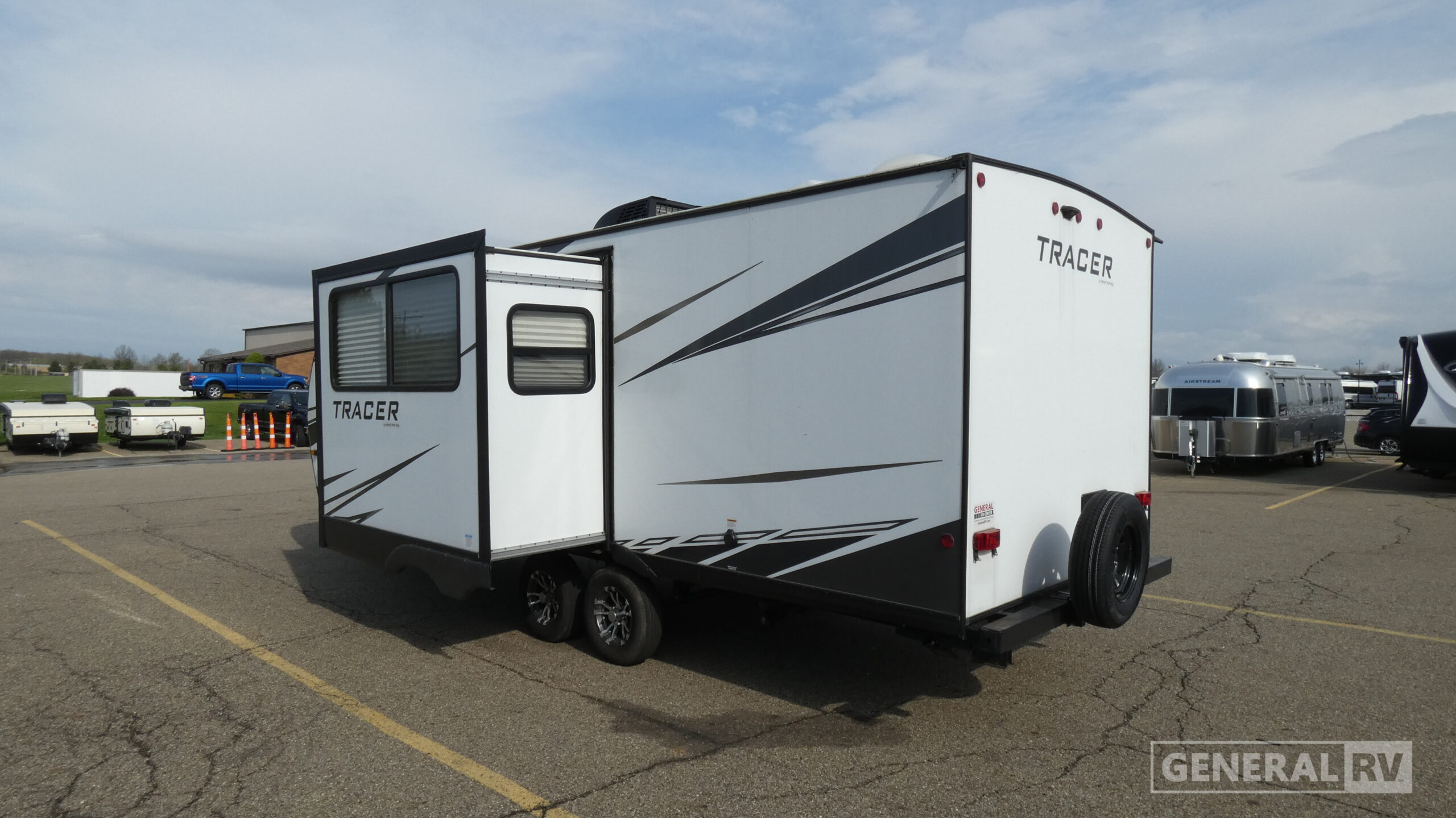 2021 Prime Time Manufacturing Tracer 24DBS for Sale