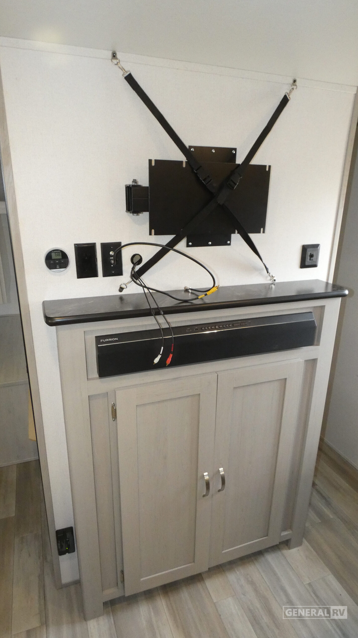 2021 Prime Time Manufacturing Tracer 24DBS for Sale