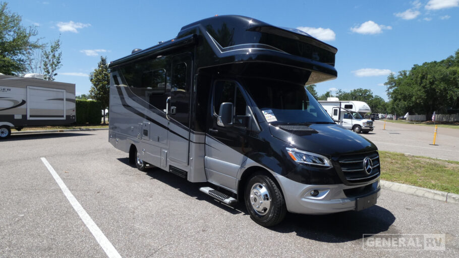 2024 RENEGADE 25RMC