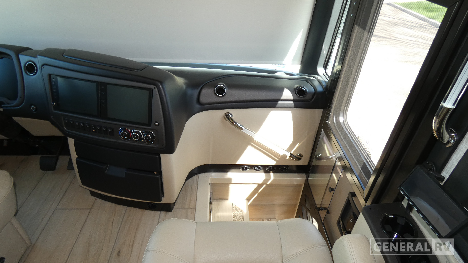 2025 Tiffin Motorhomes Allegro Bus 35 CP for Sale