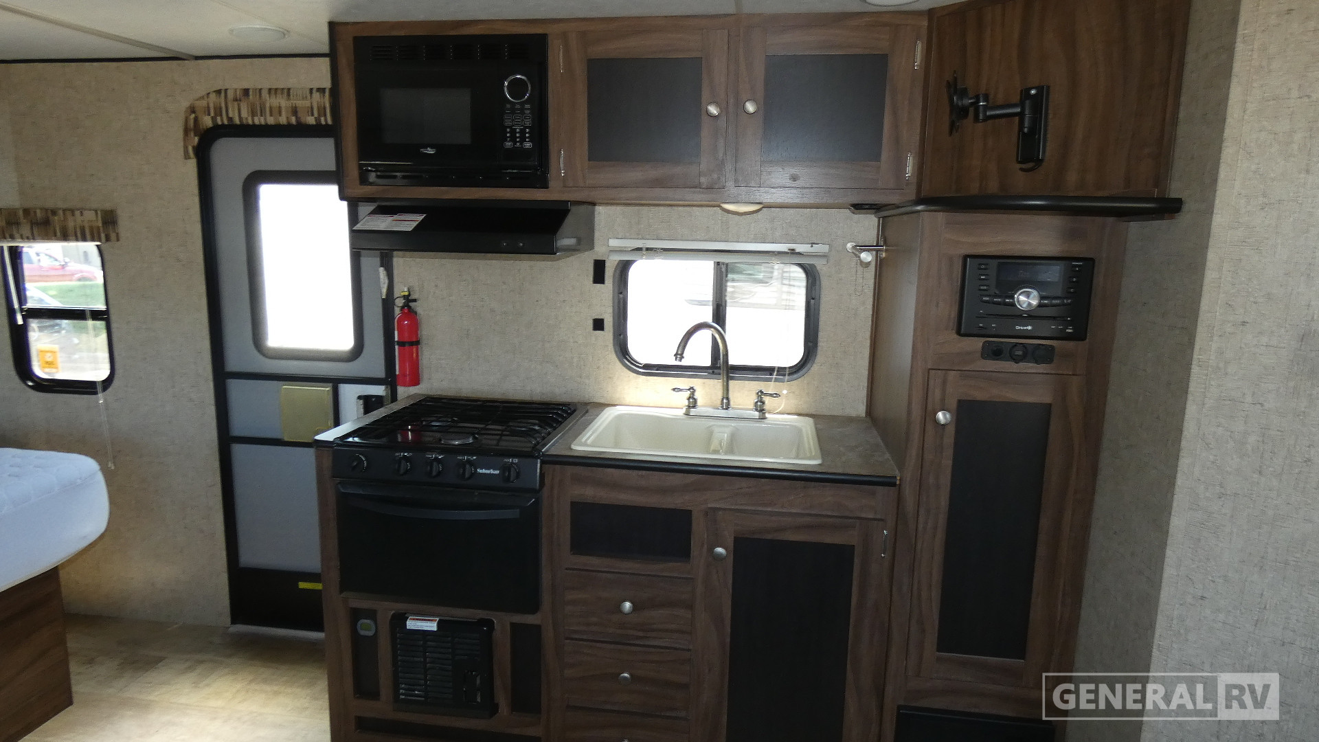 2016 KZ SPORTSMEN LE 190RBSS  for Sale