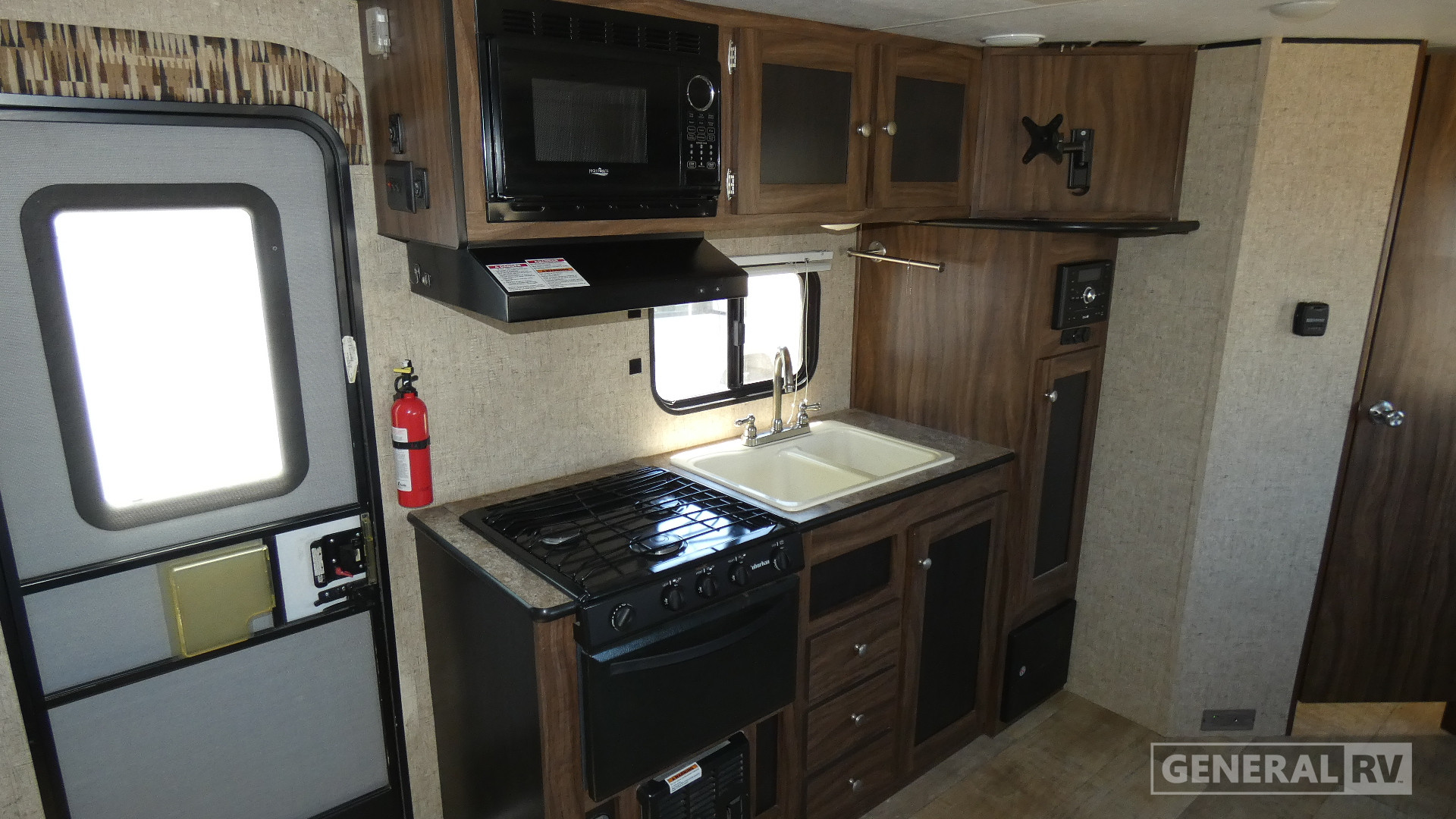 2016 KZ SPORTSMEN LE 190RBSS  for Sale
